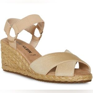 ANN KLEIN Ellis sandal wedge espadrille neutral summer party wedding sz 10 NWOB